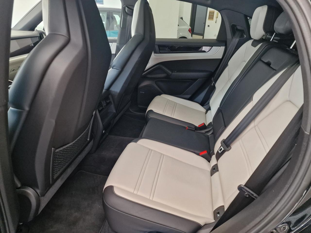 Porsche Cayenne Coupé 3.0 V6