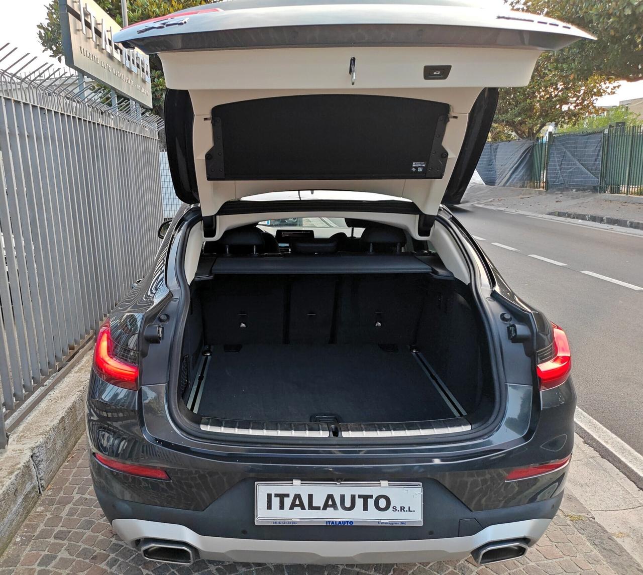 BMW X4 XDRIVE 20D MH48V SPORT