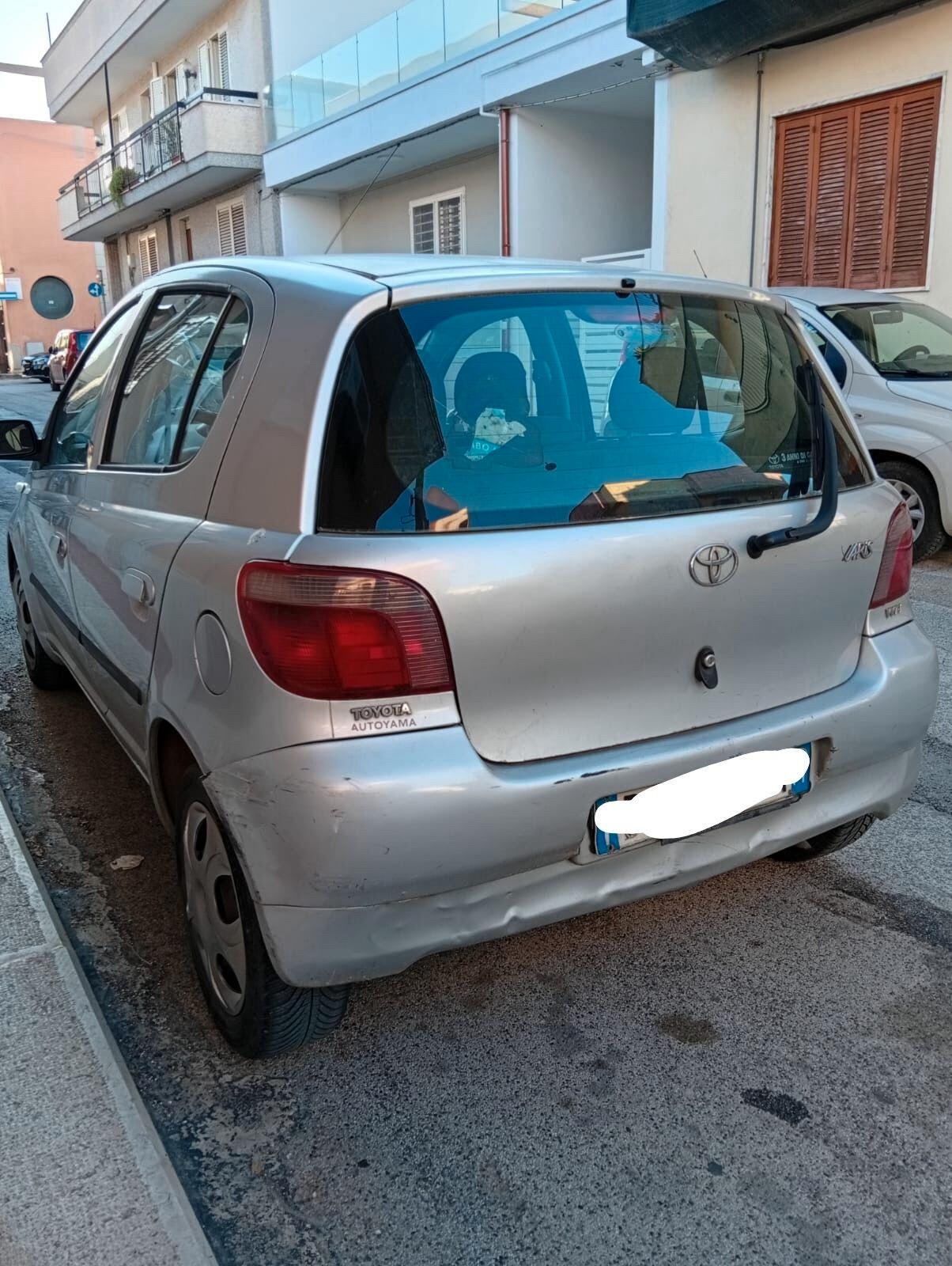 Toyota Yaris 1.0i 16V cat 3 porte Sol GPL