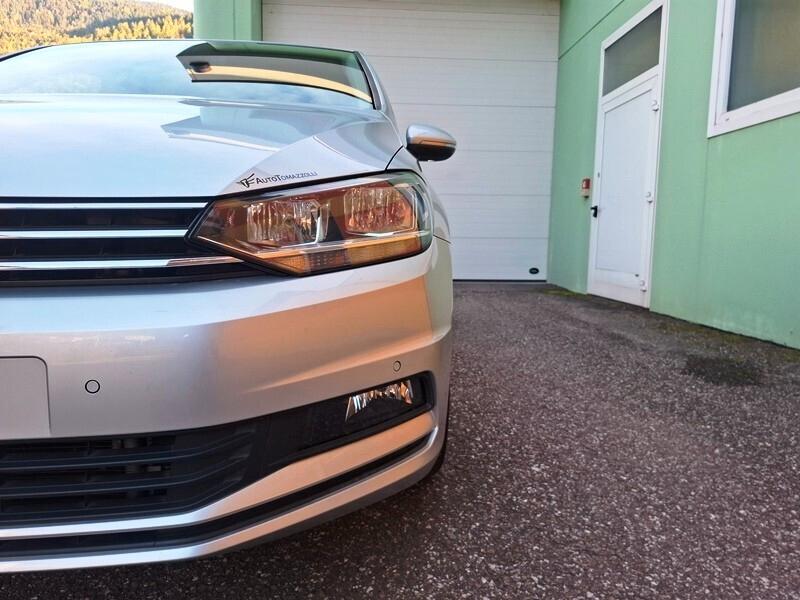 VW Touran 2.0 TDI 150cv DSG 7 POSTI!!!