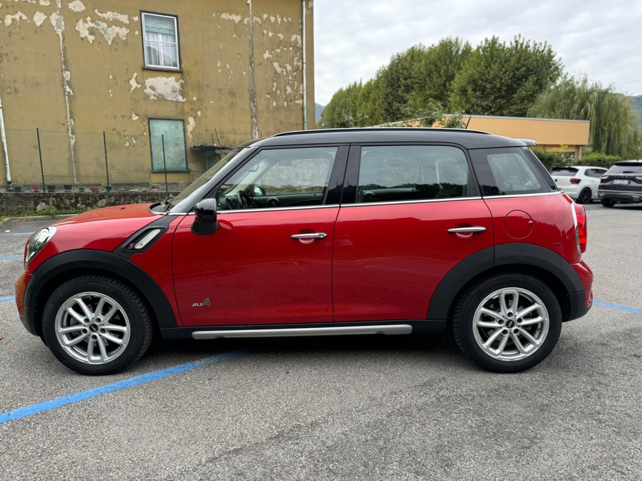Mini Countryman 2.0 Cooper SD ALL4 - Book Service