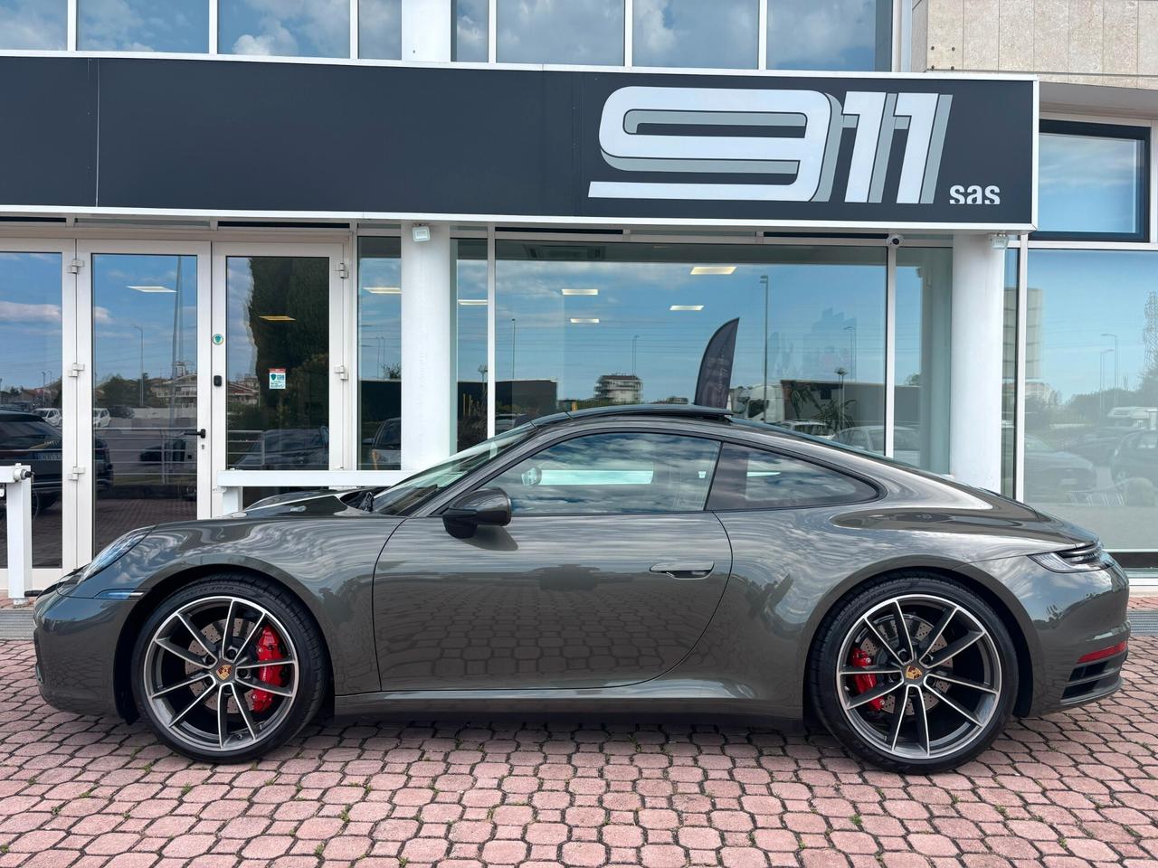 Porsche 911 Carrera 4S