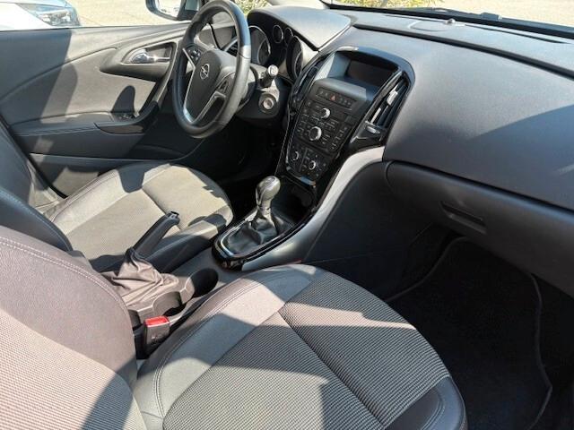 Opel Astra 1.6 CDTI EcoFLEX S&S Sports Tourer Cosmo