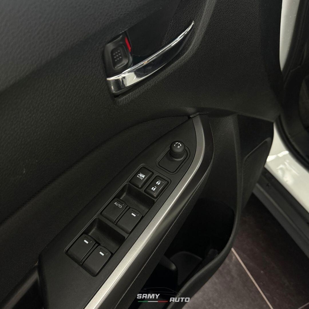 Suzuki Vitara 1.4 Hybrid Top