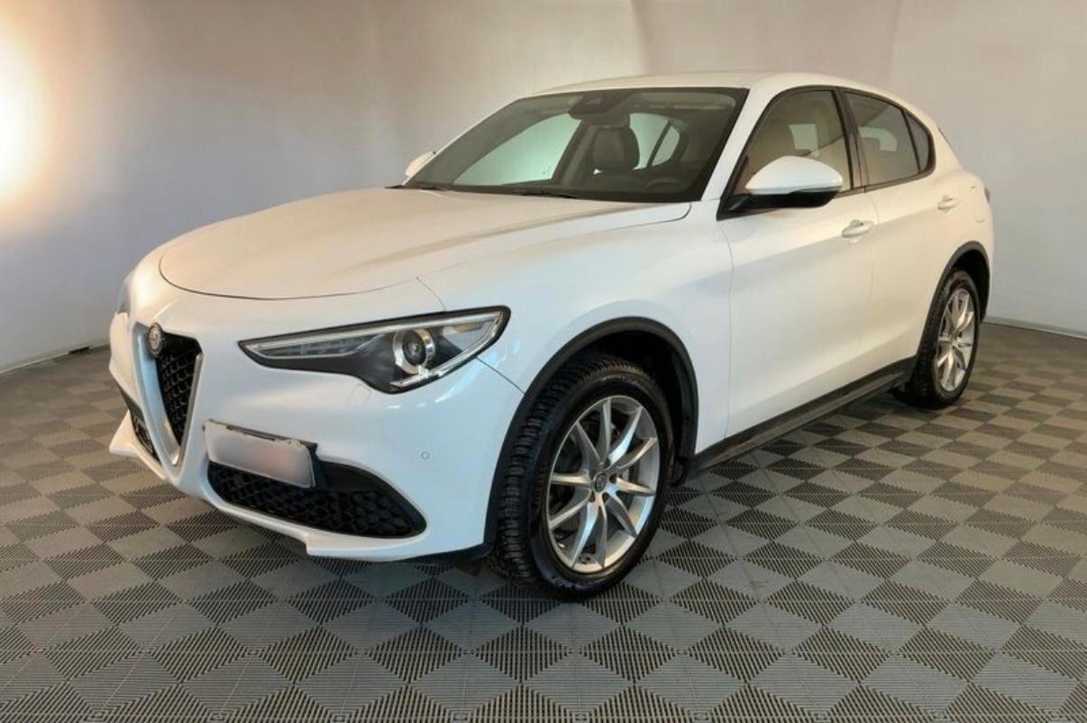 ALFA ROMEO STELVIO 2.2 TURBODIESEL 210 CV AT8 Q4 LUSSO