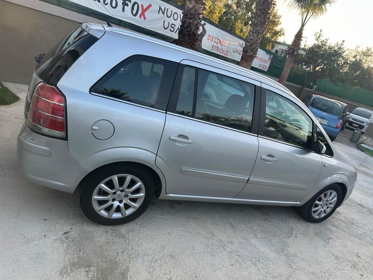 Opel Zafira 1.9 CDTI 120CV Cosmo