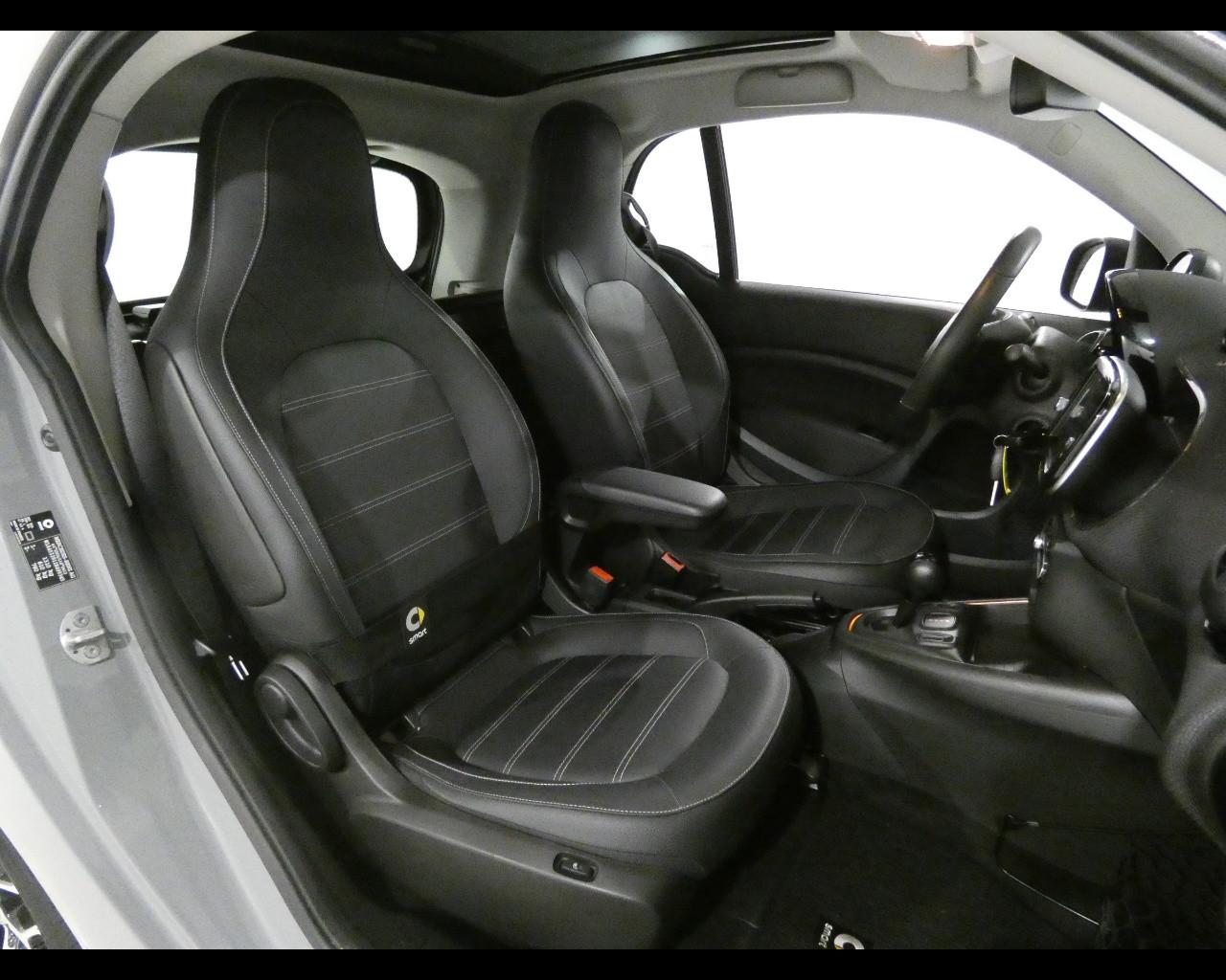 SMART fortwo 3ªs.(C/A453) - fortwo EQ Racingred (22kW)