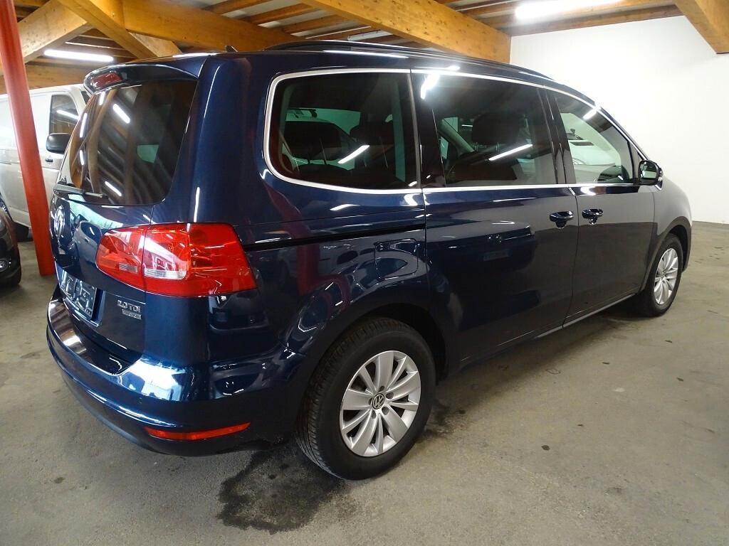 VW Sharan 2.0 TDI 4x4 7 posti 140 CV Xenon