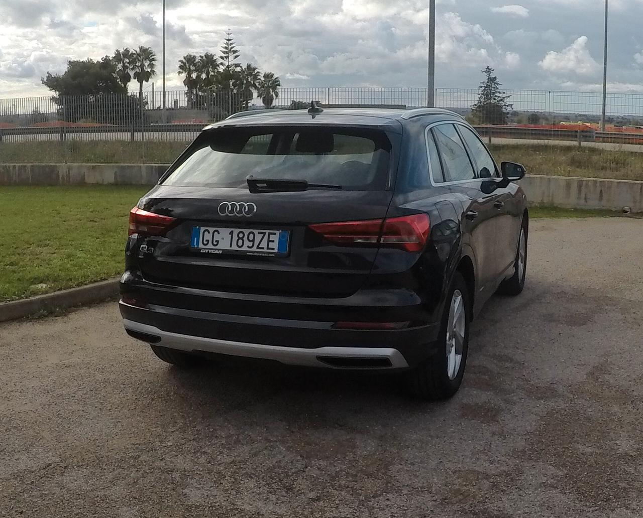 Audi Q3 35 TDI S tronic Business Advanced