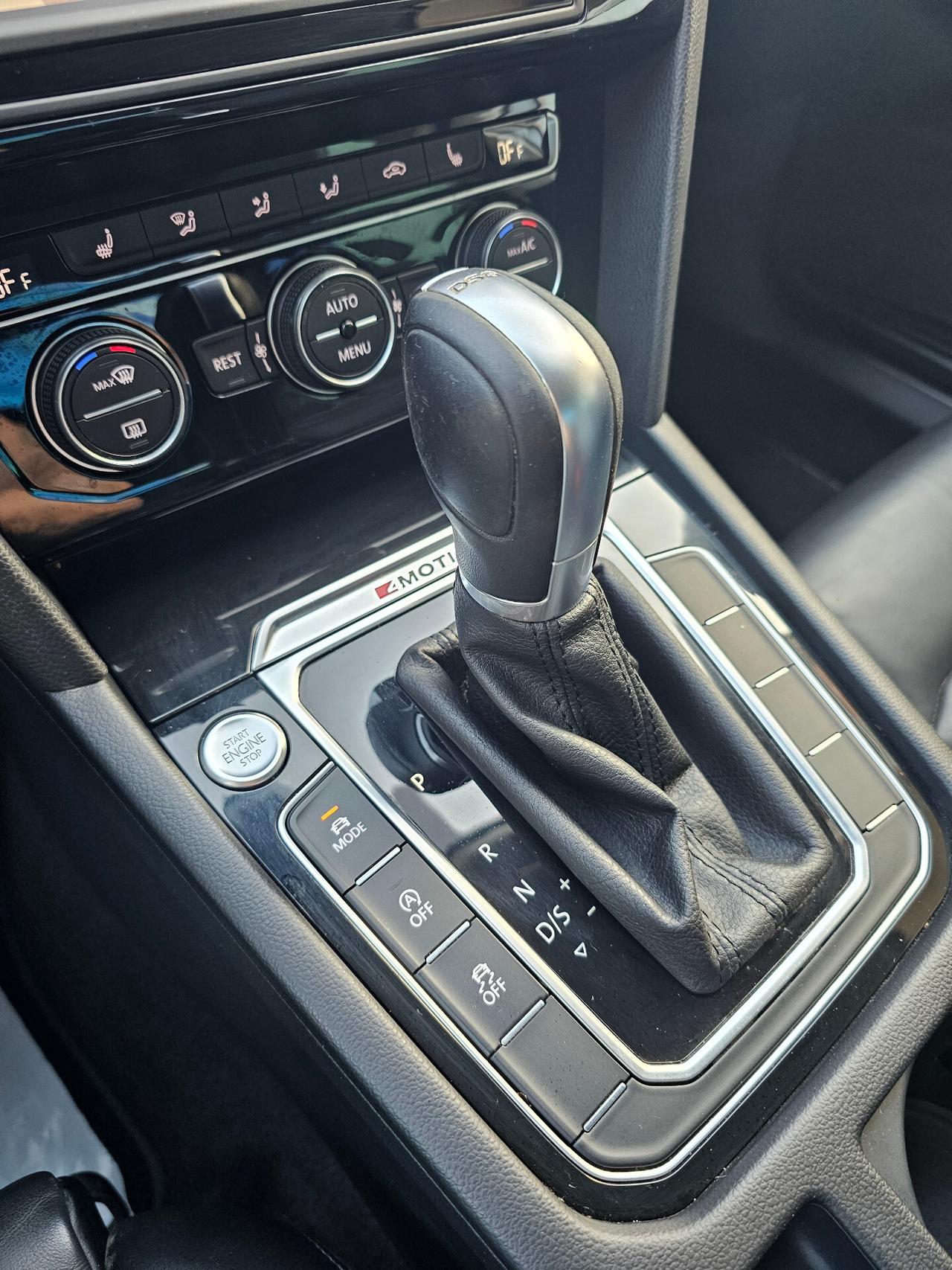 Volkswagen Passat 2.0 BiTDI 4MOTION DSG R-LINE UNIPRO' TAGL UFF FULL
