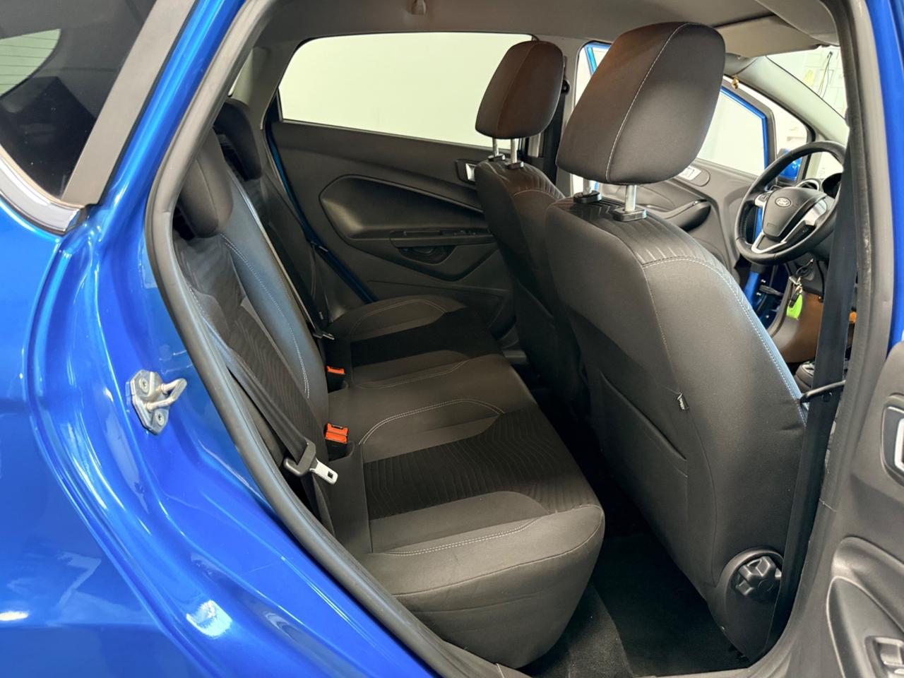 Ford Fiesta 1.0 EcoBoost 100CV 5 porte Powershift Titanium