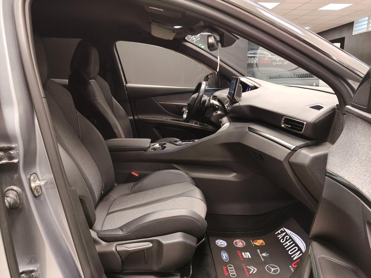 Peugeot 3008 BlueHDi 130 S&S EAT8 Allure Pack