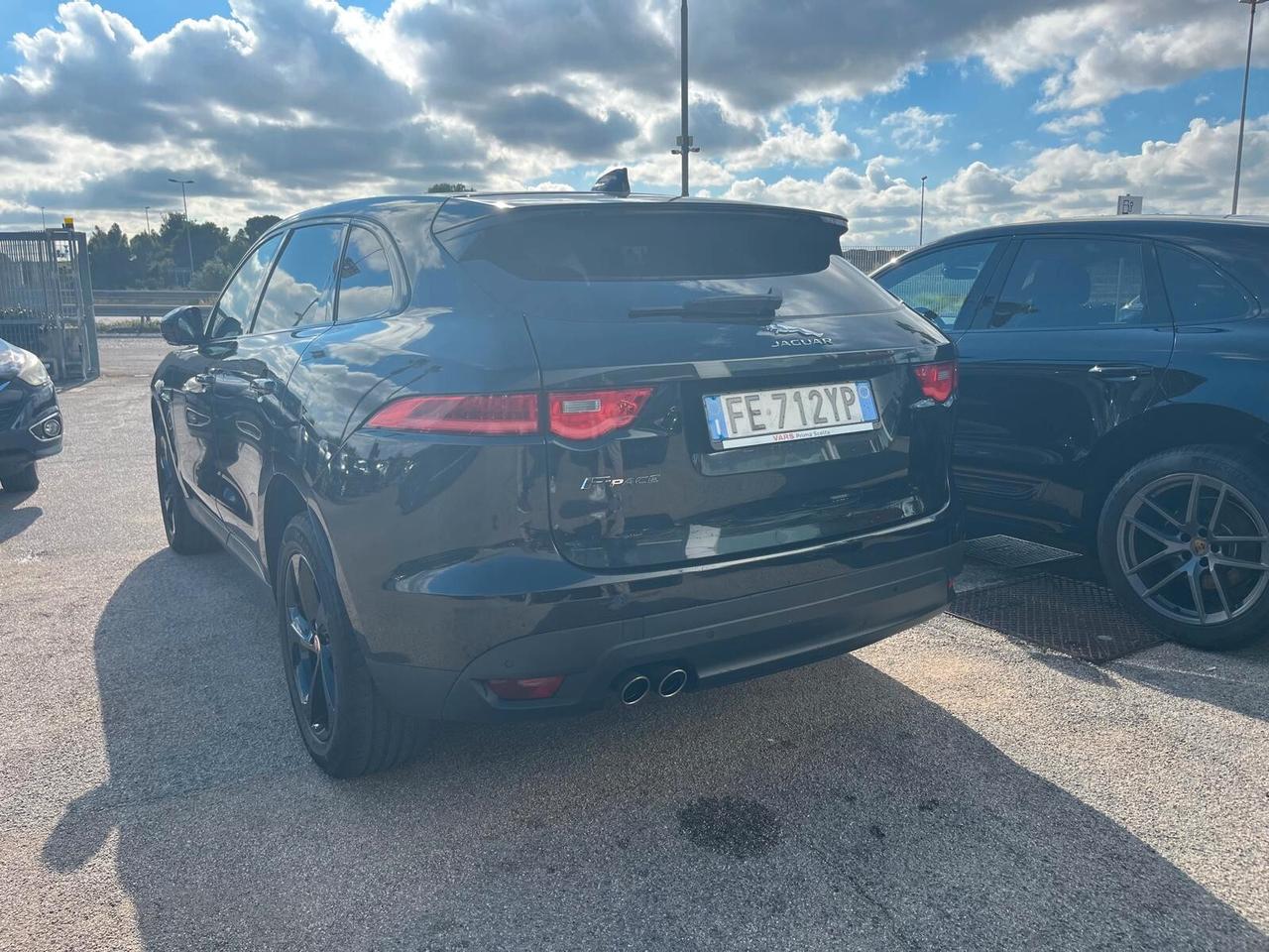 Jaguar F-Pace 2.0 D 180 CV AWD aut. Prestige