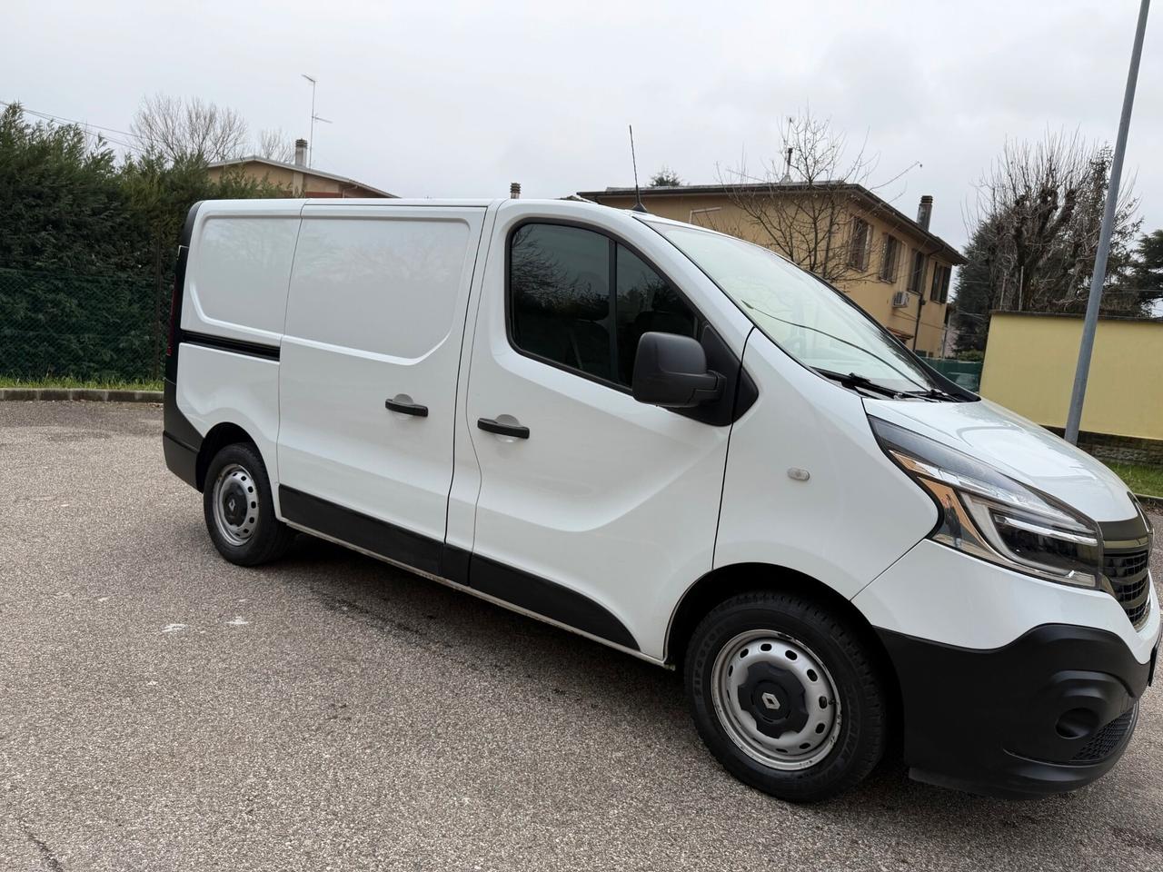 Renault Trafic 1.6 dCi - 12 MESI DI GARANZIA -