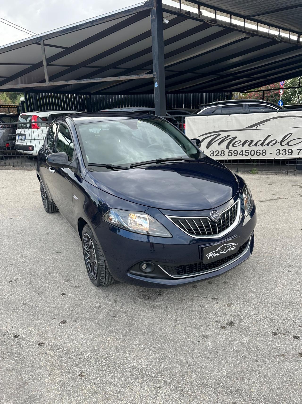 Lancia Ypsilon 1.2 69 CV 5 porte S&S Gold