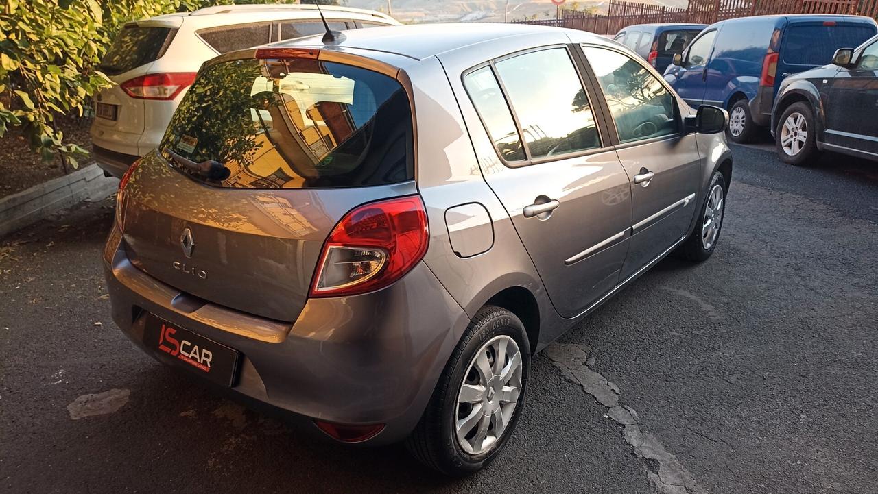 Renault Clio 1.2 16V 5 porte Dynamique