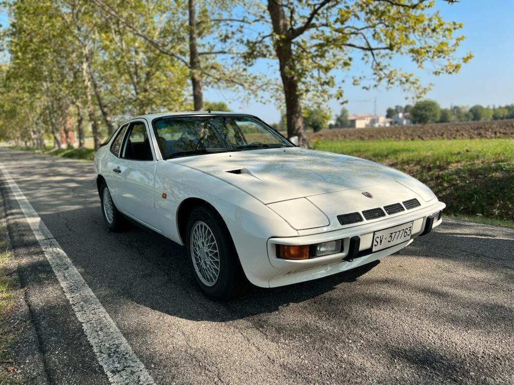 Porsche 924 Turbo - 1982