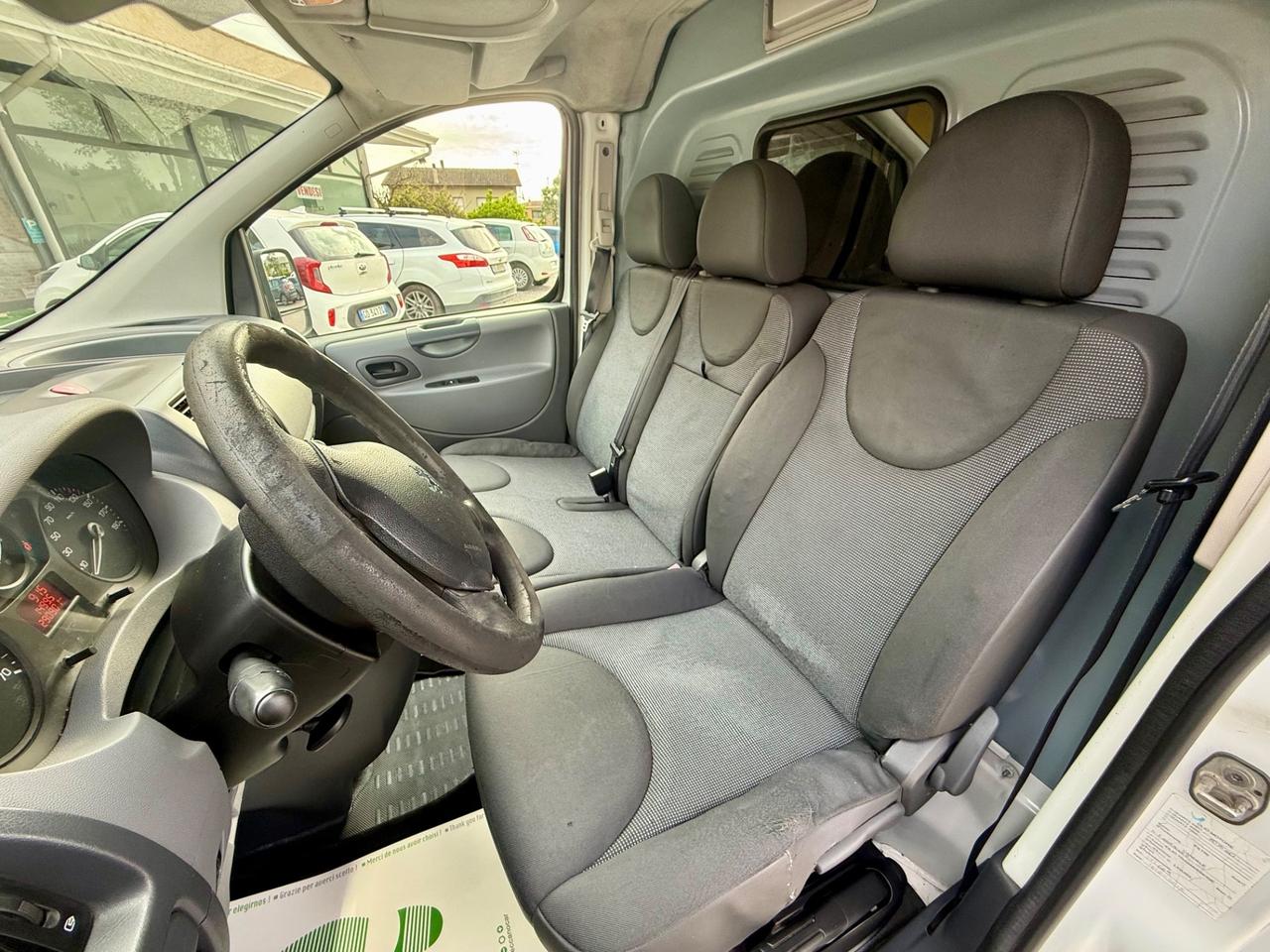 Peugeot Expert 2.0 HDi FAP pass.lungo Ok NEOPATENTATI