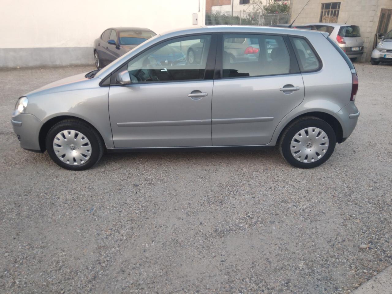 Volkswagen Polo 1.4 16v 80CV 5p. Comfortline