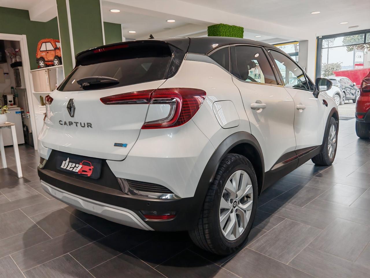 Renault Captur Full Hybrid E-Tech 145 CV Intens Plug in