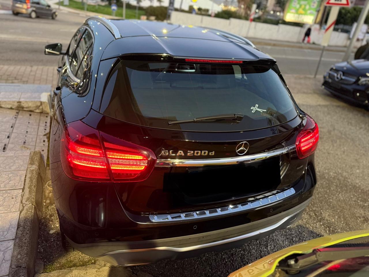 Mercedes-benz GLA 200 d Automatic Sport