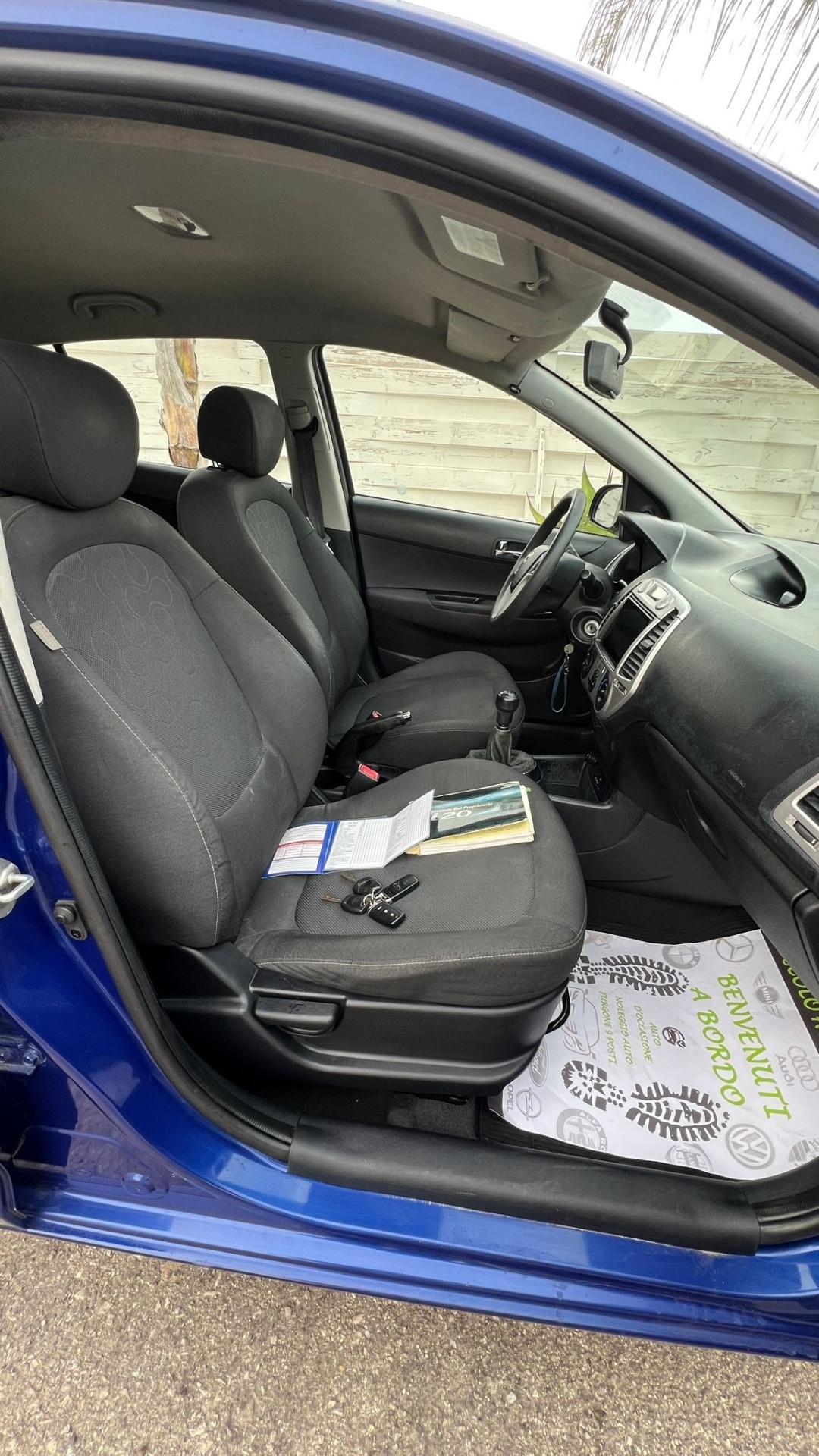 Hyundai i20 1.2 5p zero lavori da eseguire