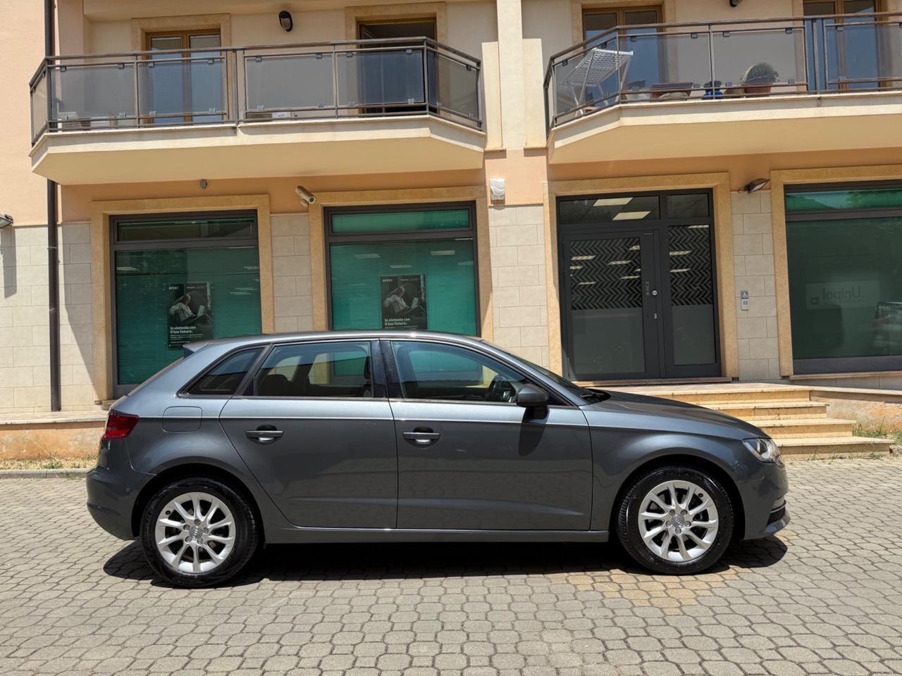 Audi A3 1.6 TDI ultra Attraction