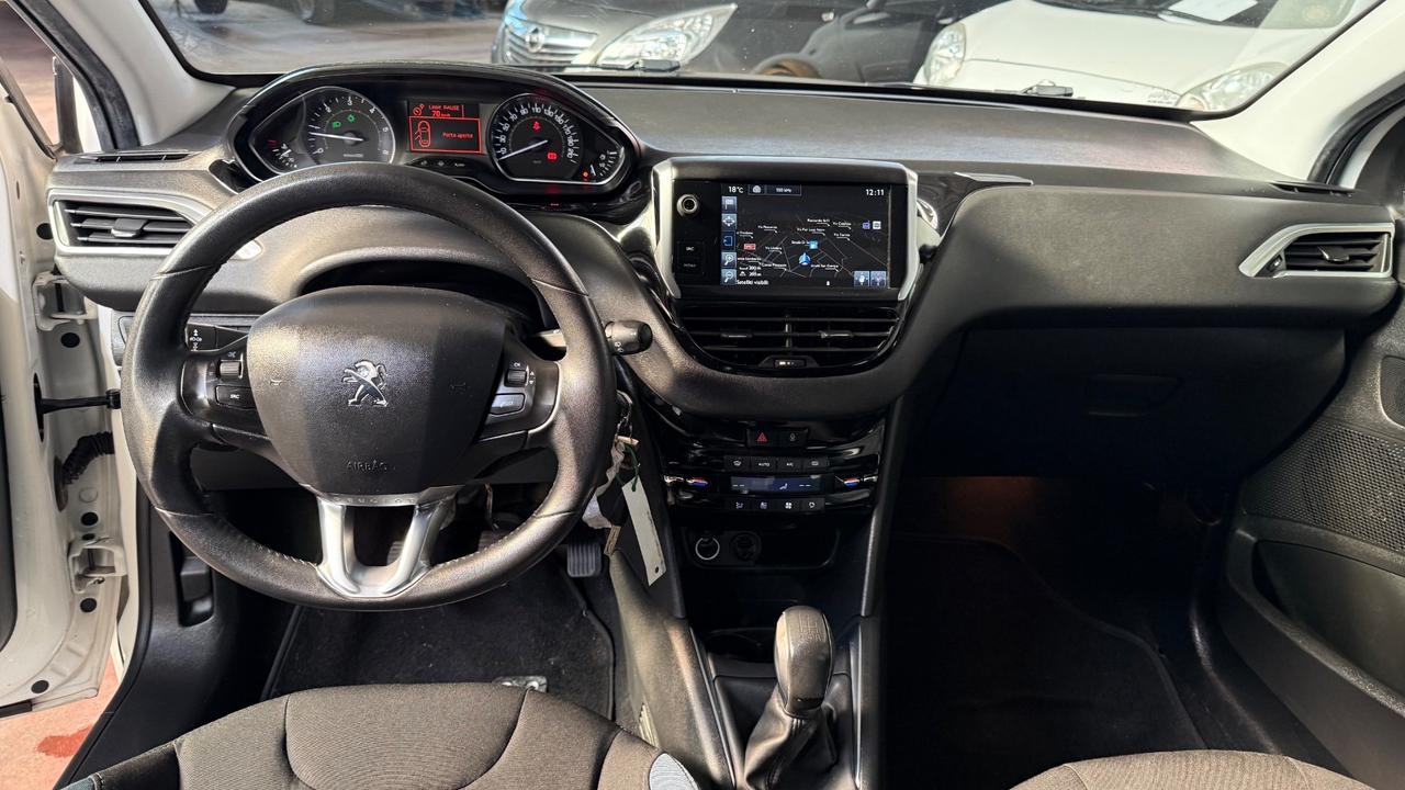 Peugeot 208 1.4 HDi 68 CV 5 porte Allure
