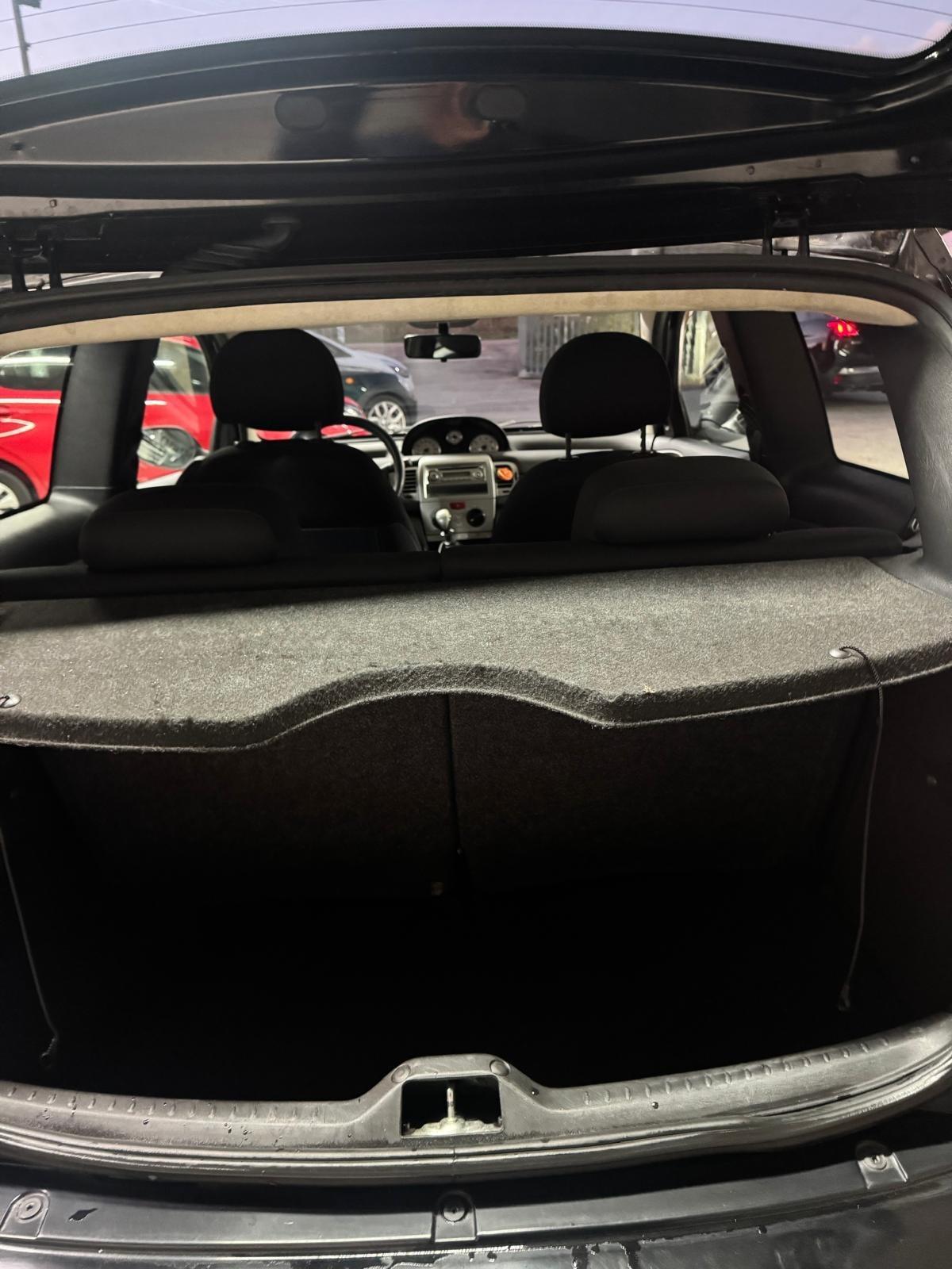 Lancia Ypsilon 1.2 modamilano