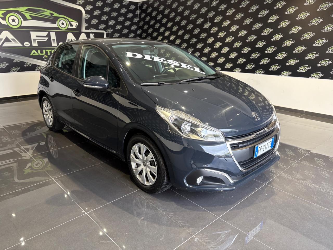 Peugeot 208 - 2018 BlueHDi 75 Cv Active