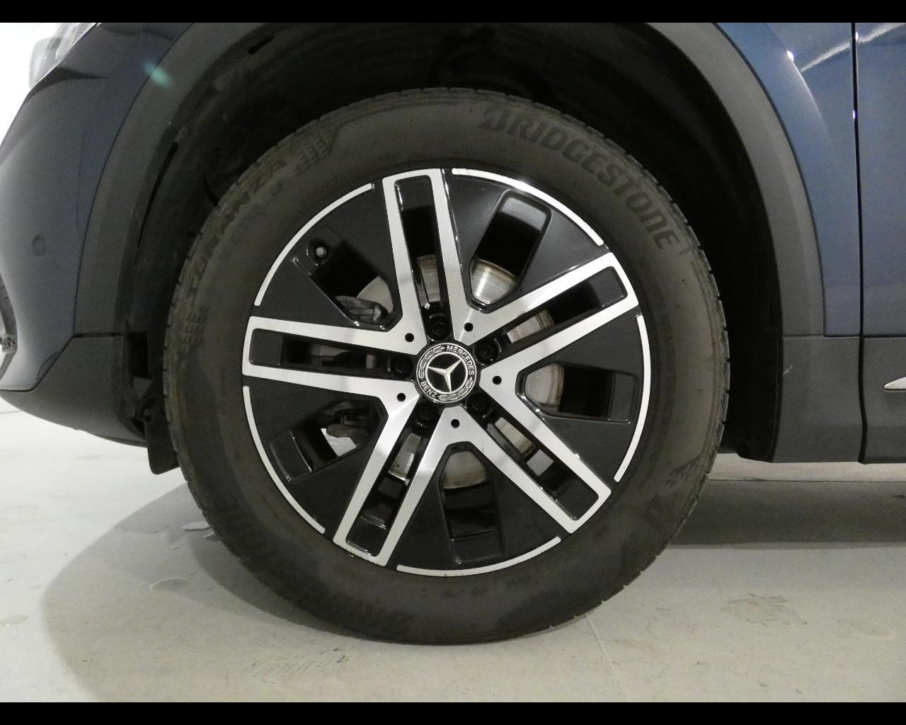 Mercedes-Benz GLA (H247) - GLA 200 d Automatic Sport