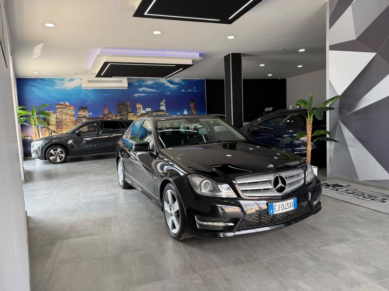 Mercedes-benz C 220 CDI BlueEFFICIENCY Avantgarde