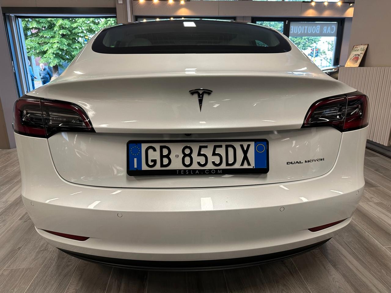 Tesla Model 3 Long Range AWD Long Range