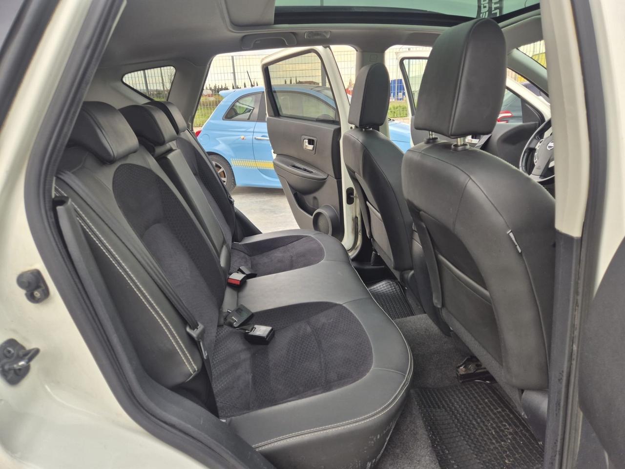 Nissan Qashqai 1.5 dCi Tekna TETTO PANORAMICO