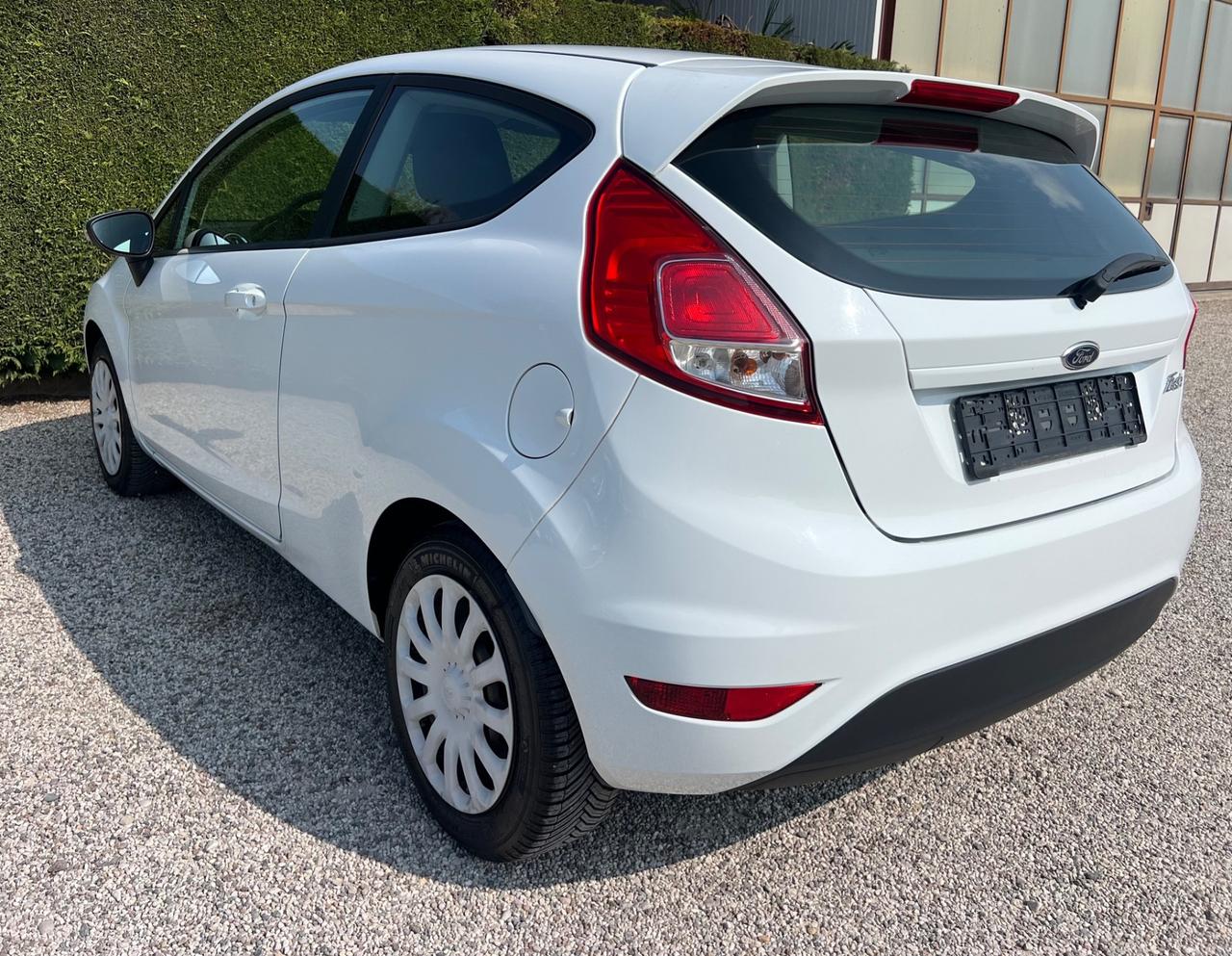 Ford Fiesta 1.2 60CV 3 porte Titanium