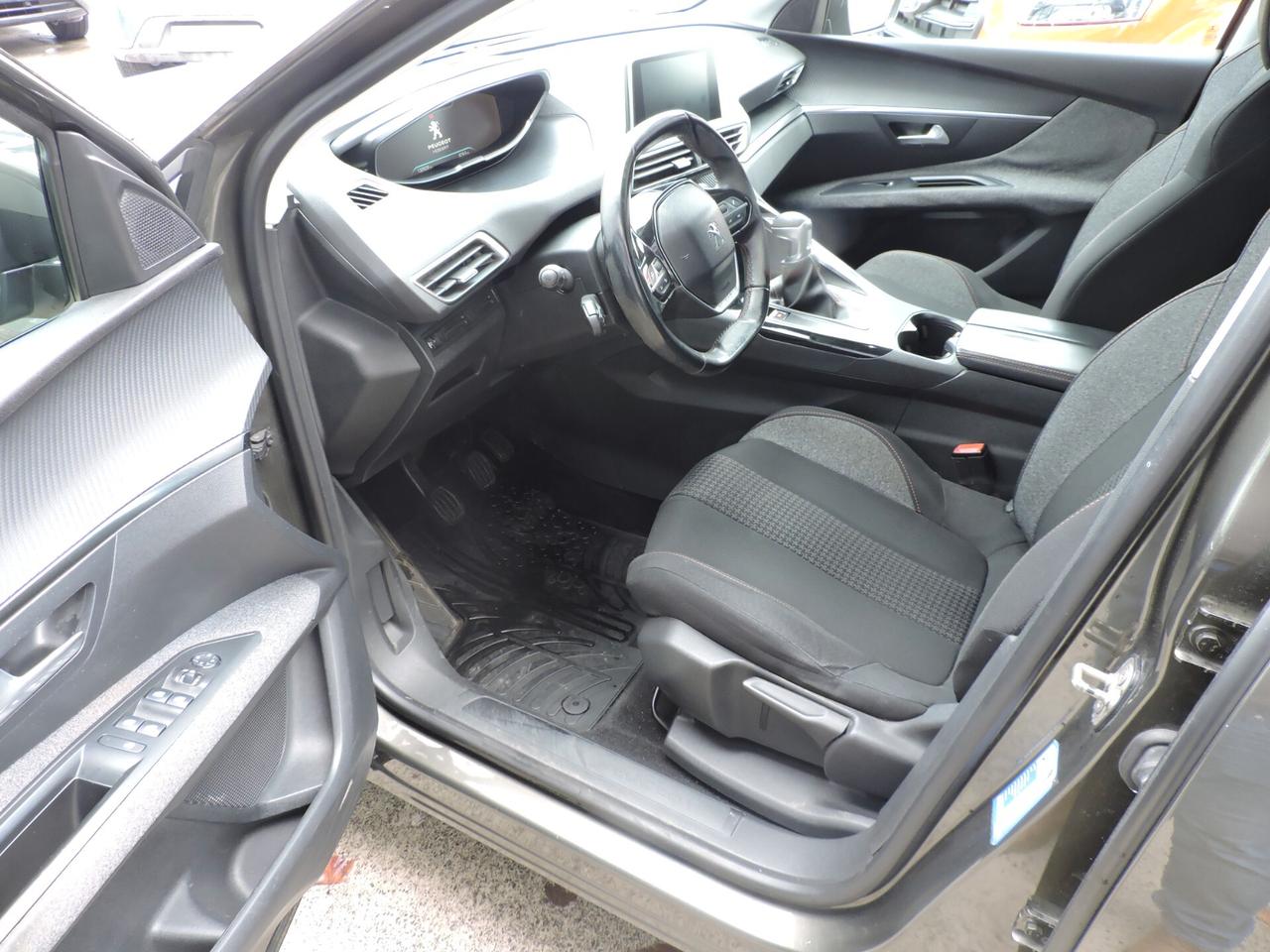 Peugeot 3008 BlueHDi 120 S&S BC Business