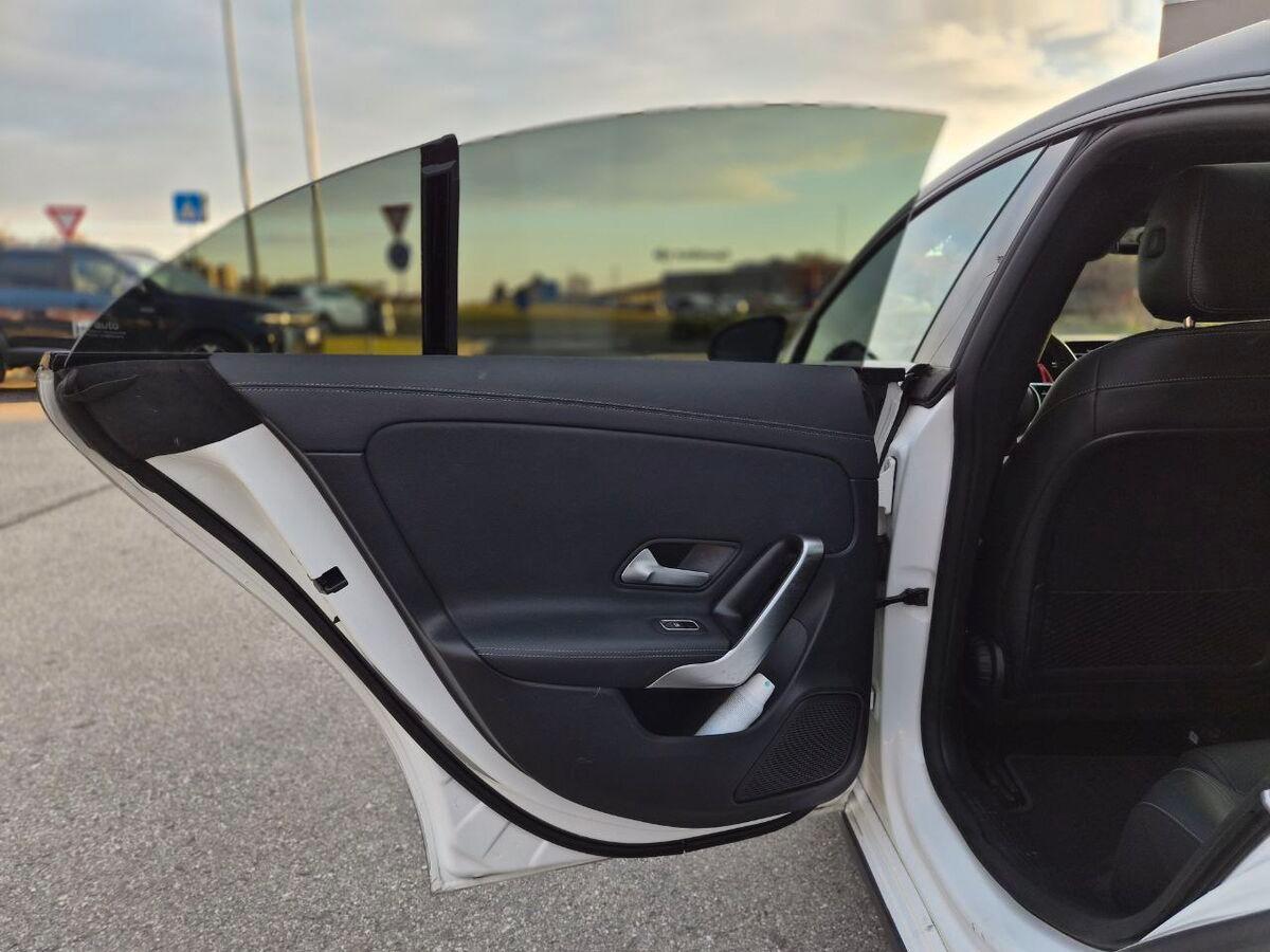 Mercedes Classe CLA 180 d Premium auto