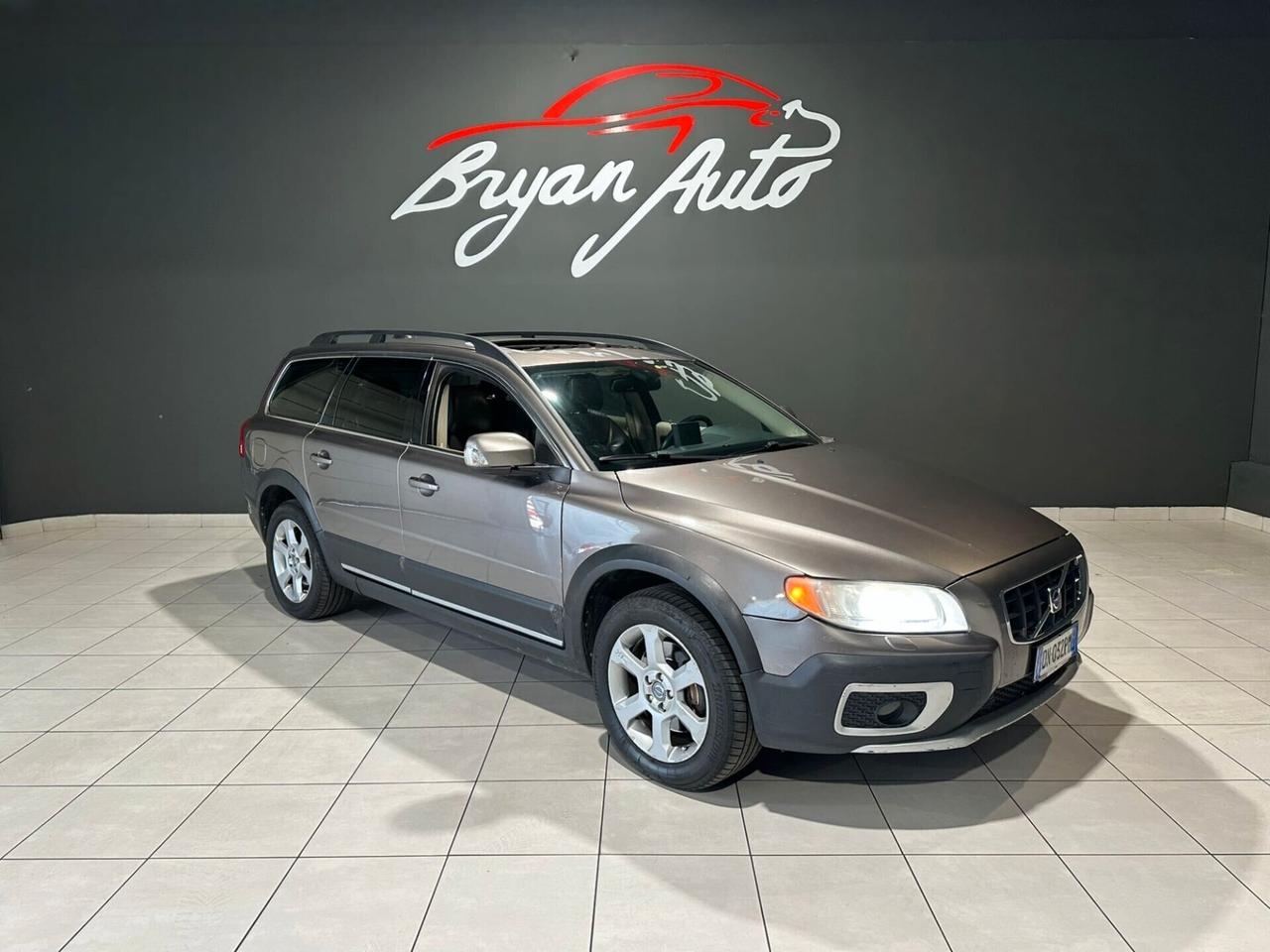 Volvo XC70 D5 AWD Summum