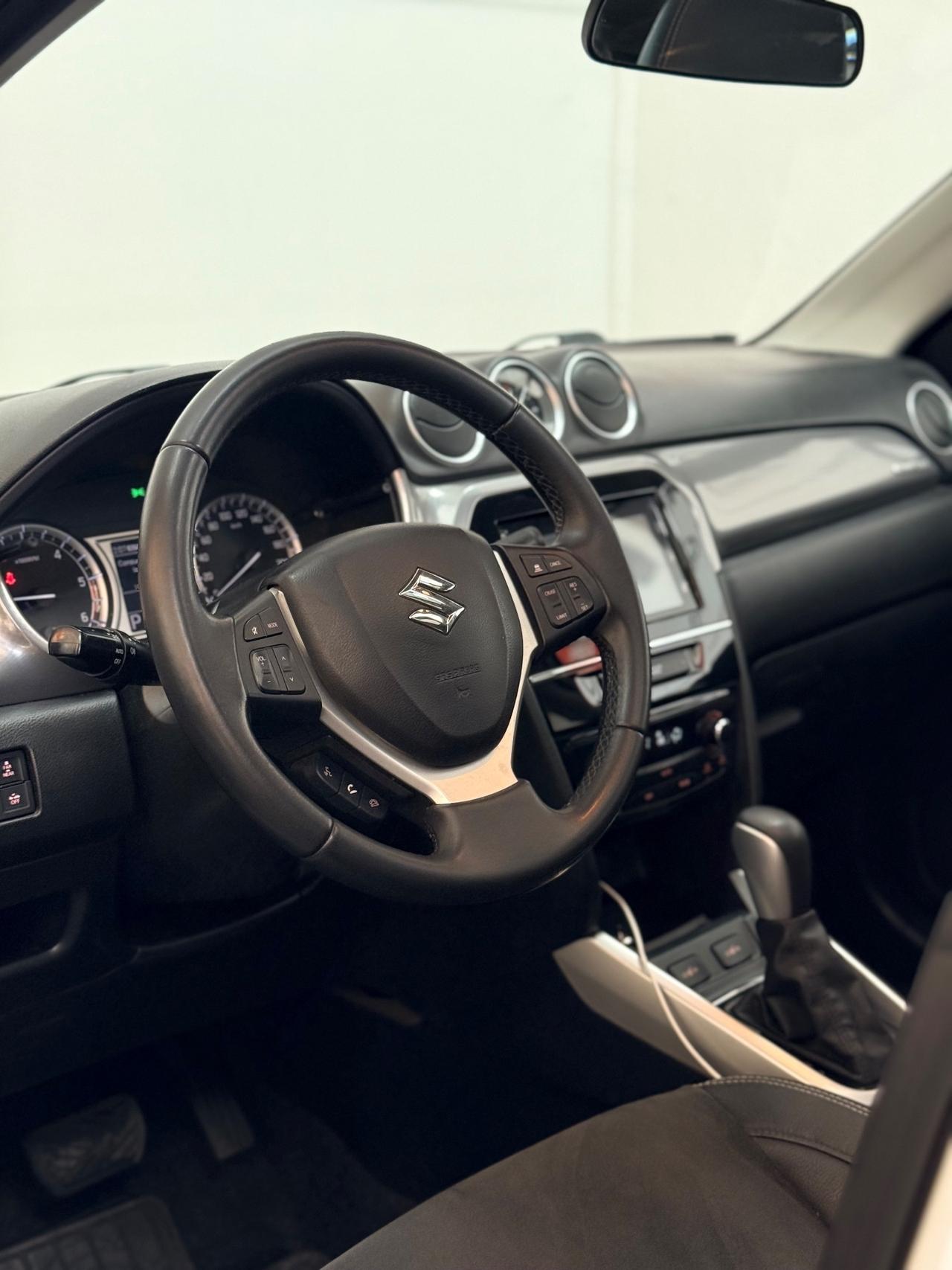 Suzuki Vitara 1.6 DDiS 4WD 120CV AllGrip DCT V-Top 09/2016 EURO 6B NEOPATENTATI