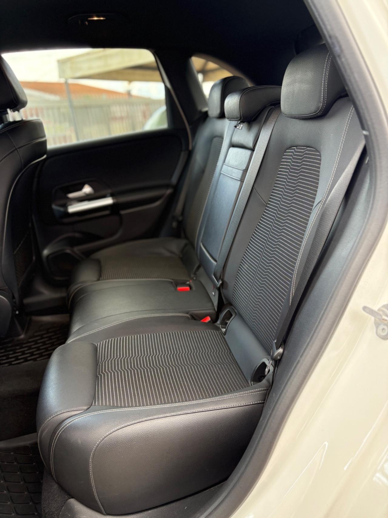 Mercedes-benz B 180 d Automatic Premium