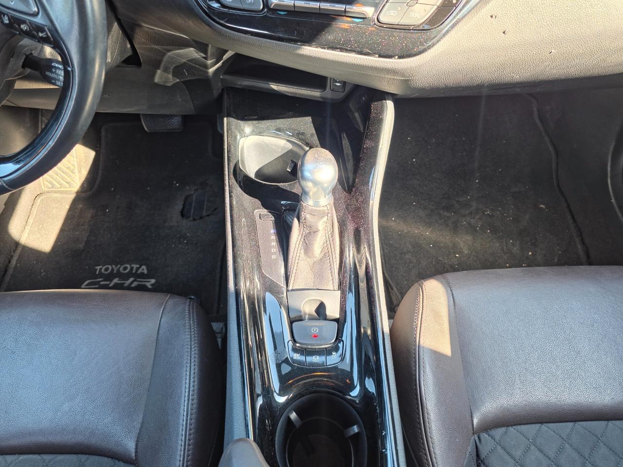 Toyota C-HR 1.8 Hybrid E-CVT Lounge 2017-E6 Automatico NEO