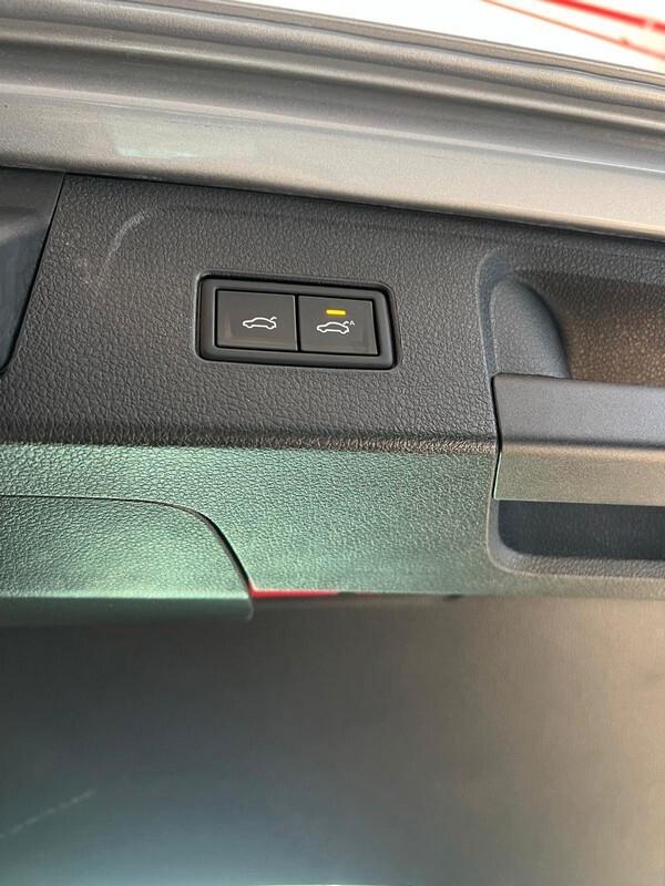 Volkswagen Passat Variant 2.0 TDI SCR EVO DSG Executive