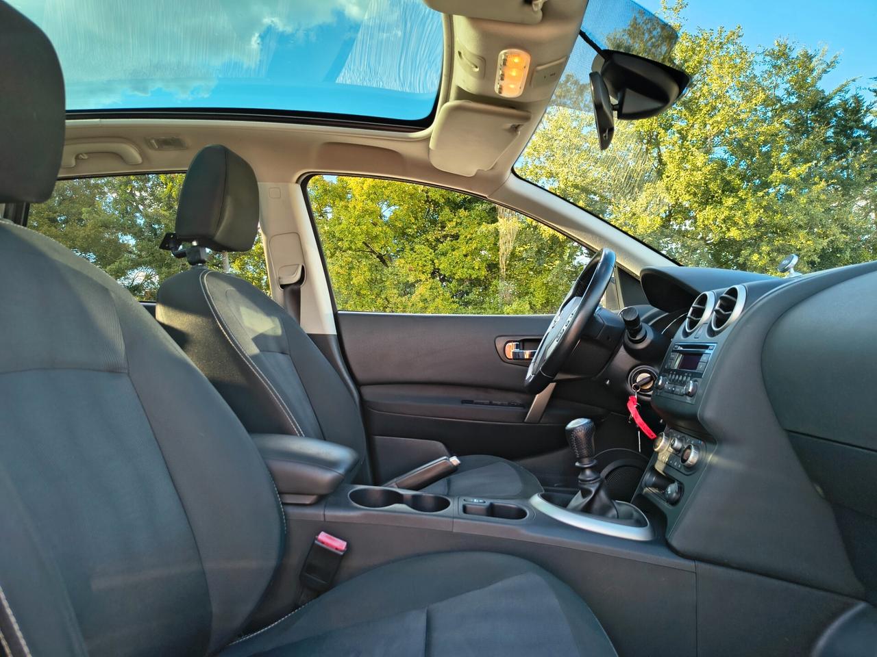 Nissan Qashqai+2 2.0 dCi 7 POSTI