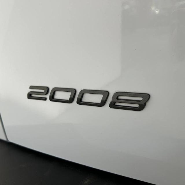 PEUGEOT 2008 PureTech 100 S&S Allure VISION PACK