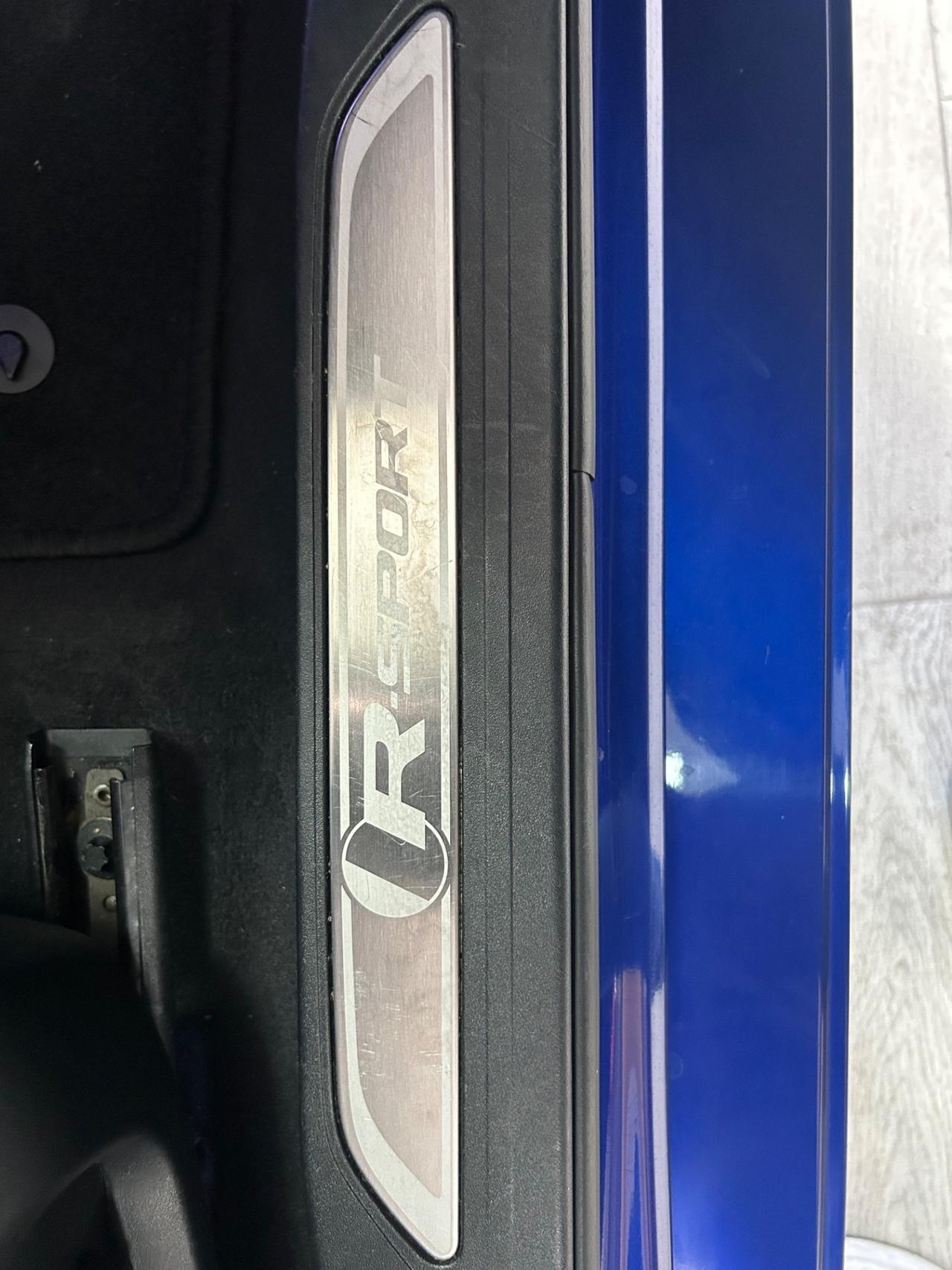 JAGUAR XE 2.0 D 240 cv R-SPORT “FULL FULL”-2017