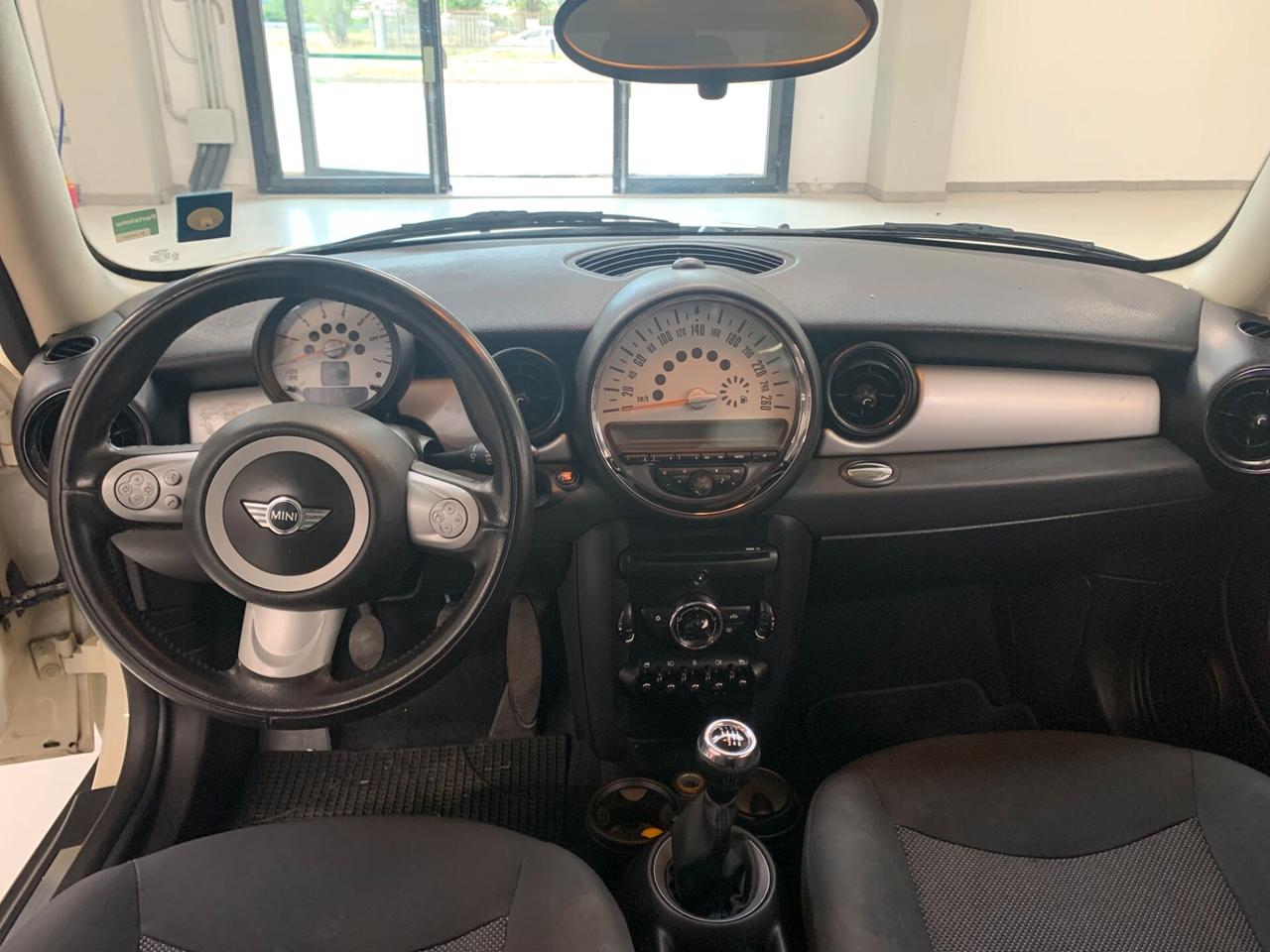 Mini 1.6 16V Cooper D