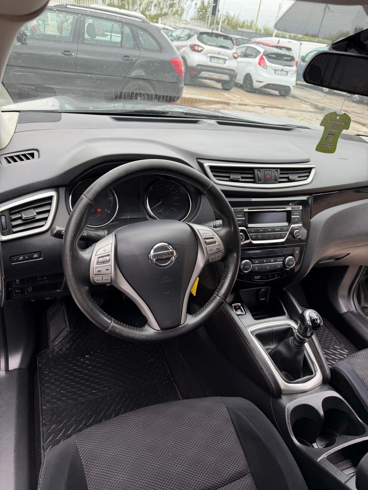 NISSAN QASHQAI 1.5 dCi Tekna 2015