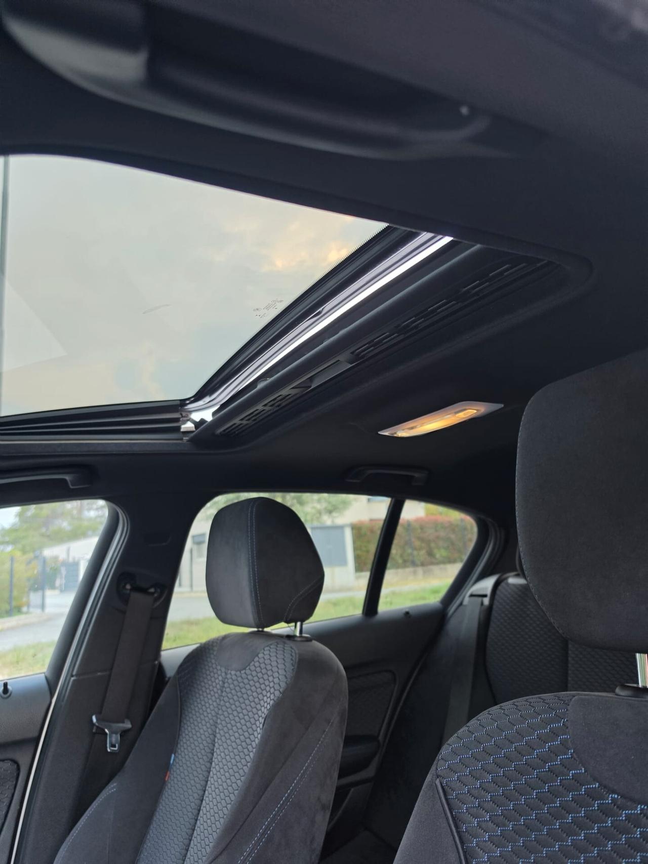 Bmw 116 116d 5p. Msport