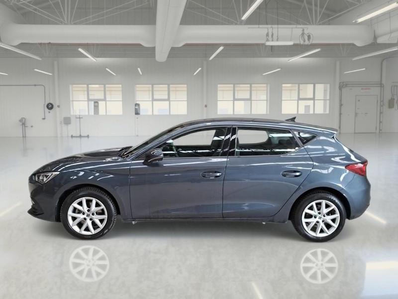 SEAT LEON 1.0 TSI MHEV 81KW BUSINESS AUTO 5 PORTE BERLINA