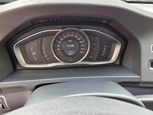Volvo V60 V60 I 2014 2.0 d2 Momentum geartronic